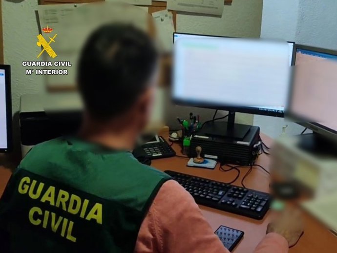 Detienen en Monóvar (Alicante) a un hombre por robar en una casa de campo y recuperan tres motocicletas