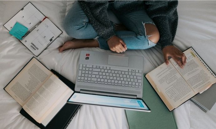 Mejor academia online para preparar oposiciones en 2026: valoraciones, criterios clave y guía para saber elegir