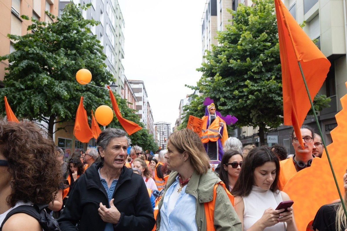 Somos Asturies alerta de que la llegada de universidades privadas está elevando ya el precio de la vivienda
