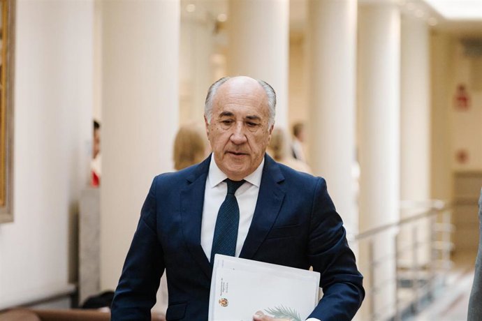 Archivo - El senador por Cádiz y alcalde de Algeciras, José Ignacio Landaluce, en una imagen de archivo. 