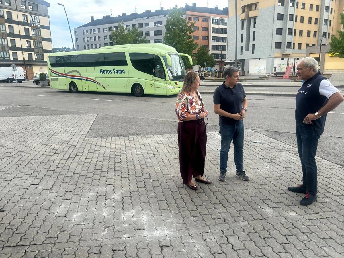 El PP exige al Principado verificar las medidas de seguridad de los autobuses  búho  del Nalón