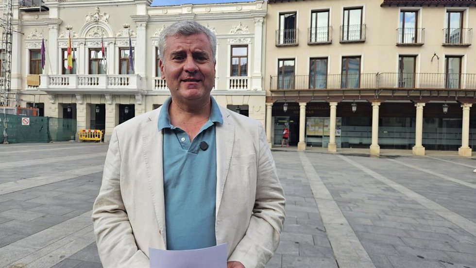 El segundo teniente de alcalde y concejal de Urbanismo y Vivienda del Ayuntamiento de Guadalajara, Alfonso Esteban.