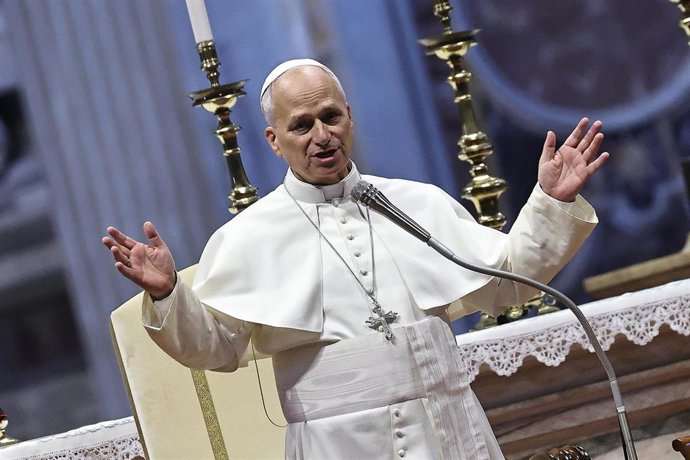 26 August 2026, Vatican, Vatican City: POPE LEO XIV leads his Wednesday's General Audience in St. Peter's Basilica at the Vatican. Photo: Evandro Inetti/ZUMA Press Wire/dpa