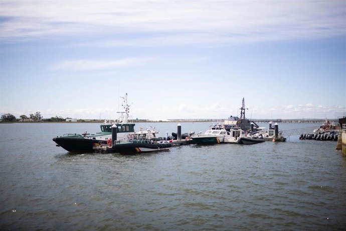 Archivo - Imagen de embarcaciones de la Guardia Civil de Huelva. 