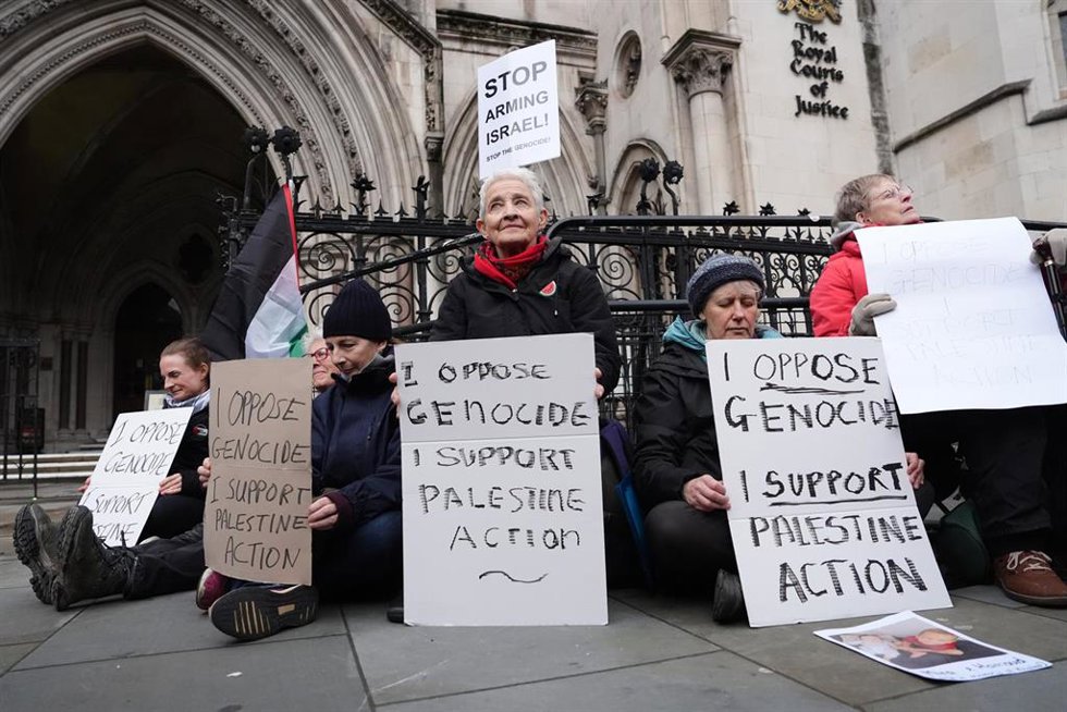 Archivo - Una protesta en Londres a favor de la organización Palestine Action
