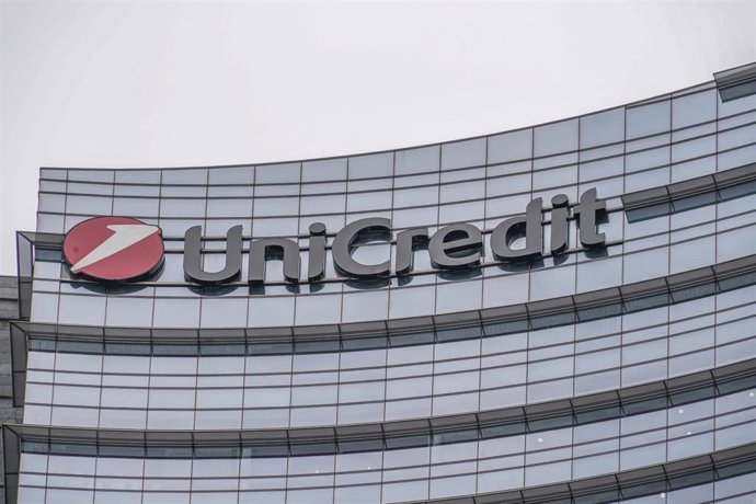 Archivo - Logo de UniCredit.