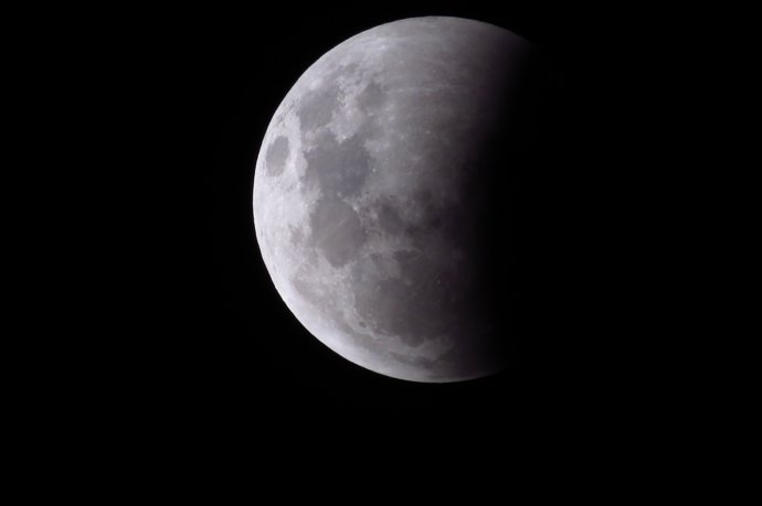 27 August 2026, Brazil, Sao Paulo: Eclipse of the Moon as seen from Sao Paulo. Photo: Saulo Dias/ZUMA Press Wire/dpa