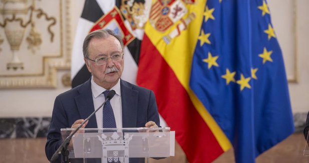 El Gobierno baraja "fortalecer" la frontera de Ceuta con obras de infraestructura de "carácter urgente"