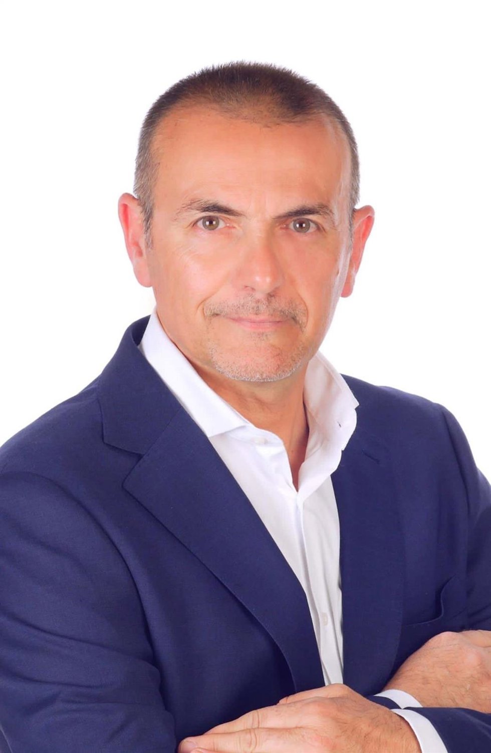 Archivo - Jacobo Ortiz, portavoz de Vox en el Ayuntamiento de La Carlota (Córdoba)
