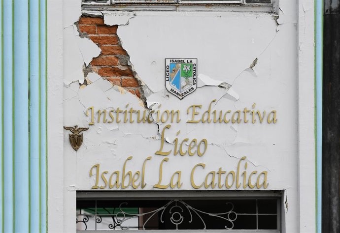 August 15, 2026, Manizales, Caldas, Colombia: People continue with rubble and residue removal of collapsed structures in the city of Manizales, Colombia after a 7,4 earthquake struck Colombia on August 10, leaving more than 300 dead and multiple structure