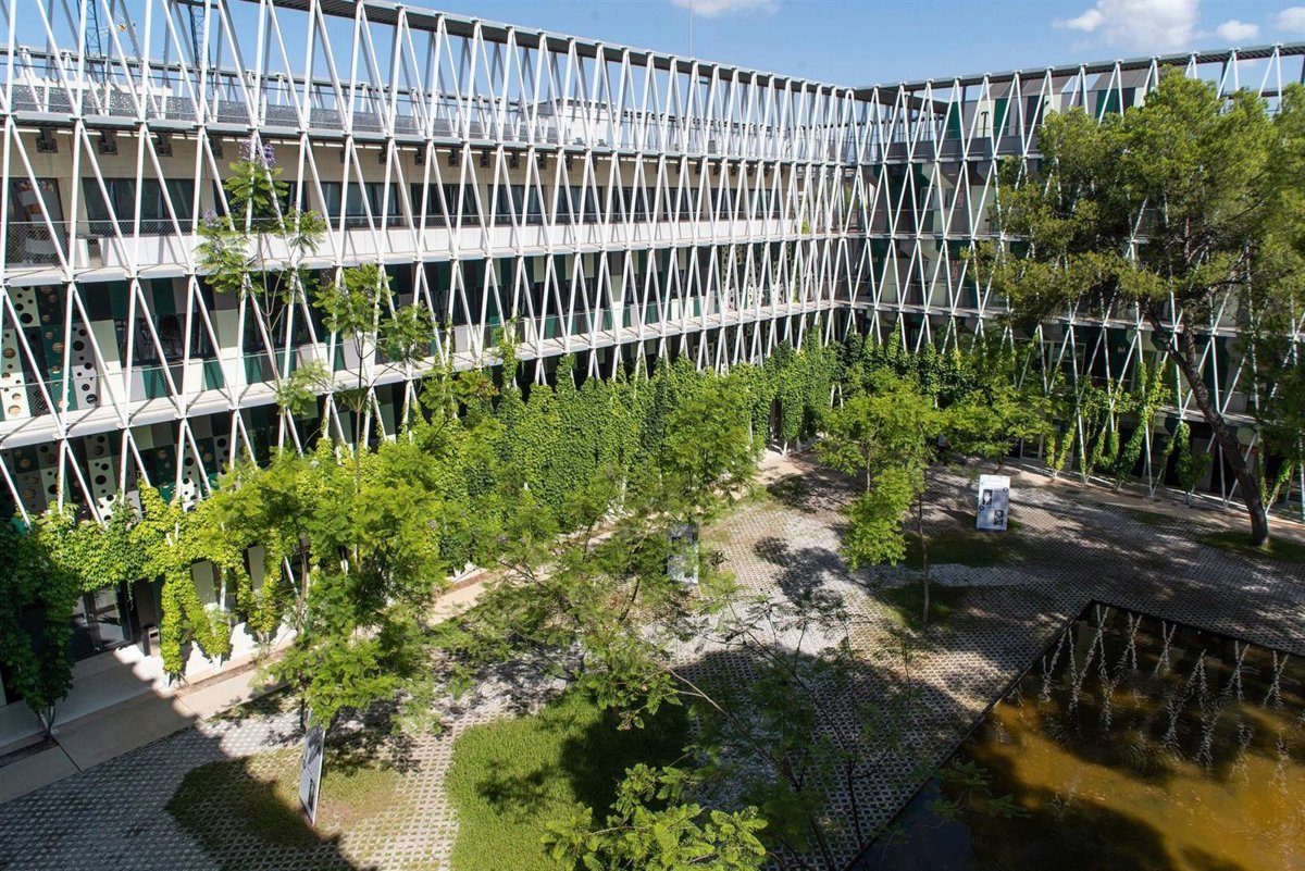 Diez  spin-offs  de la Región conectan con universitarios para impulsar proyectos reales de innovación