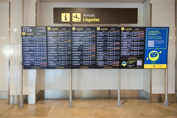 Paneles informativos en el Aeropuerto Adolfo Suárez Madrid-Barajas.