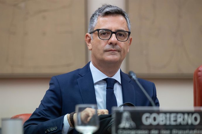El ministro de la Presidencia, Justicia y Relaciones con las Cortes, Félix Bolaños, comparece a petición propia ante la Comisión Mixta de Seguridad Nacional, en el Congreso de los Diputados, a 18 de agosto de 2026, en Madrid (España). La intervención tien