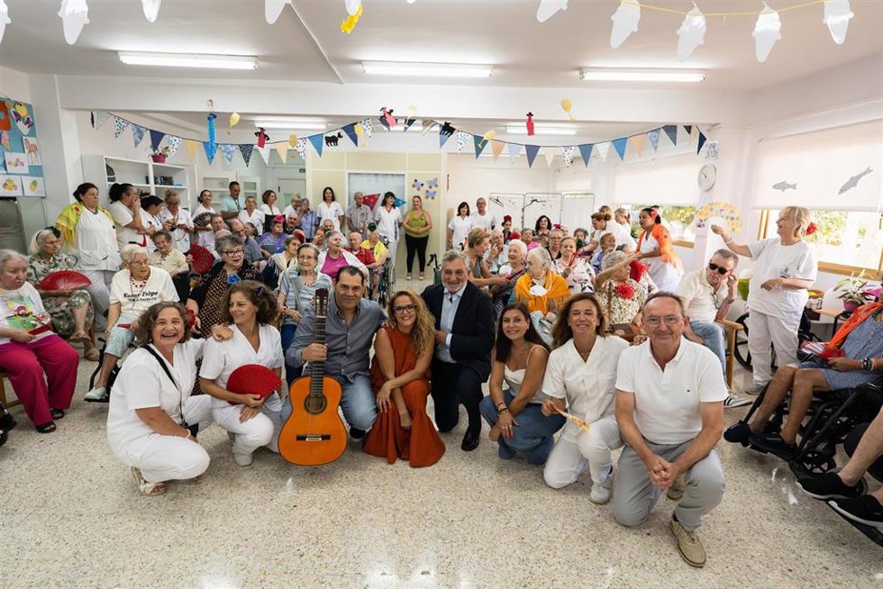 Jornada de feria en la Residencia Asistida de la Diputación de Almería.