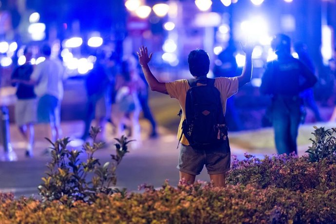 Archivo - Cargas policiales durante una manifestación contra la saturación turística, a 26 de julio de 2026, en Palma de Mallorca, Islas Baleares (España). 