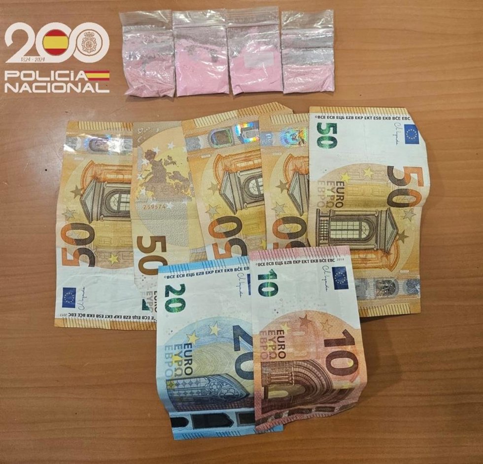 Los dispositivos de las fiestas de Llumaçanes y Sant Climent (Menorca) se saldan con dos detenidos.