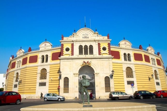 Archivo - Plaza de Toros de Almería. 