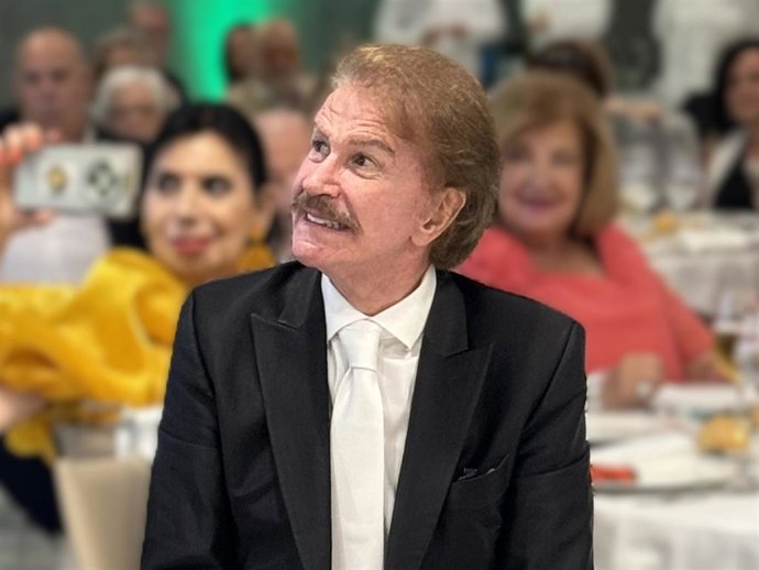 Edmundo Arrocet afronta tranquilo la espera de sus resultados médicos