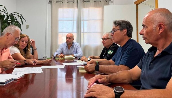 Reunión de evaluación y seguimiento de los efectos de los terremotos en Ogíjares.