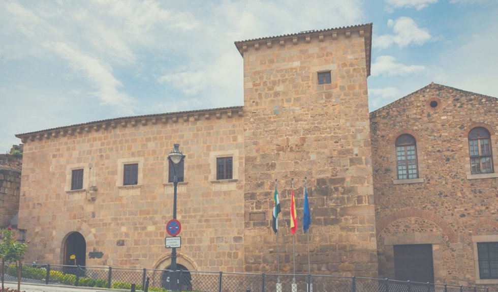 Archivo - Sede de Presidencia de la Junta de Extremadura