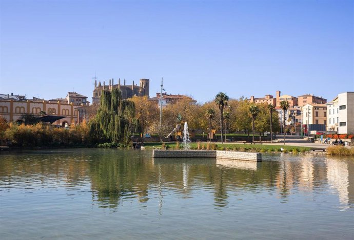 Archivo - El Ayuntamiento de Huesca cuenta con 150 hectáreas de infraestructura verde urbana, una cifra que sitúa a la ciudad entre las que ofrecen mayor superficie de zonas verdes por habitante de toda España, muy por encima de las recomendaciones intern
