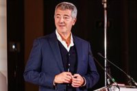 Gil Marín: "No vamos a negociar con el Barça por Julián Álvarez bajo ningún concepto"