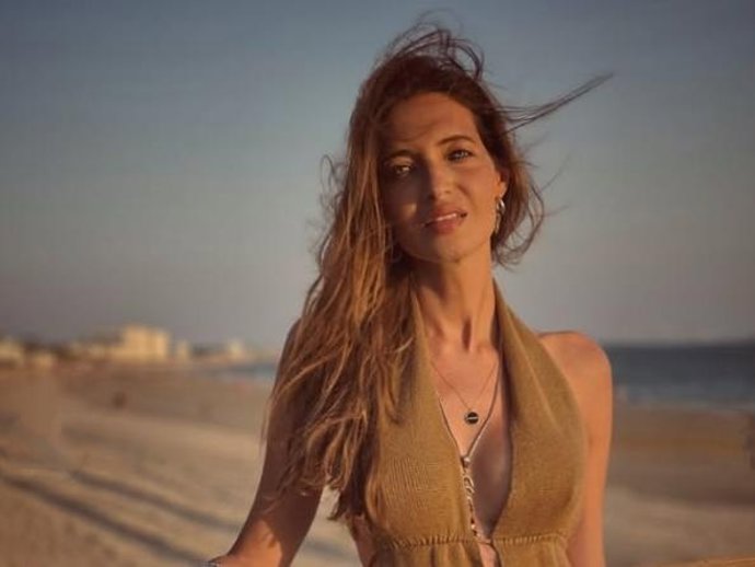 Sara Carbonero ha mostrado como nunca las cicatrices de su abdomen junto a un poderoso mensaje