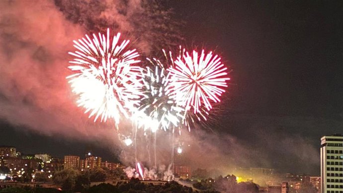 Fuegos artificiales en Aste Nagusia de Bilbao