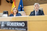 Foto: Marlaska llama al cese de la violencia en Ceuta y anuncia 35 millones para alargar espigones fronterizos