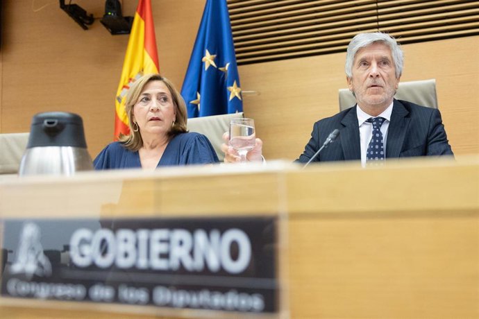 El ministro de Interior, Fernando Grande Marlasaka, durante una comparecencia ante la Comisión de Interior en el Congreso de los Diputados