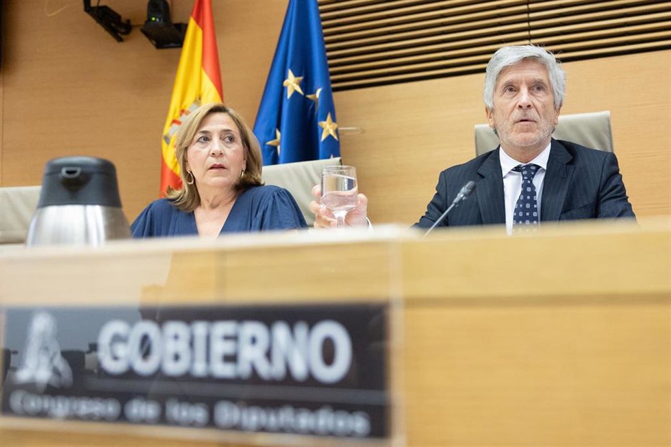 El ministro de Interior, Fernando Grande Marlasaka, durante una comparecencia ante la Comisión de Interior en el Congreso de los Diputados