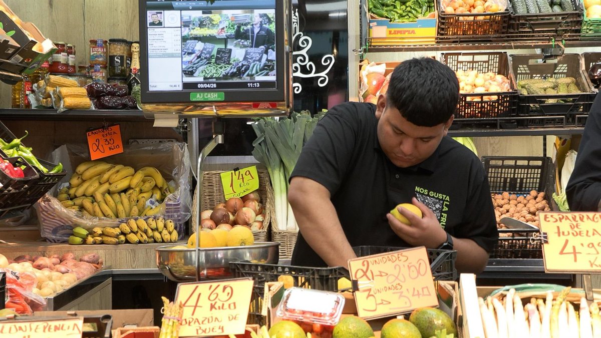 Las ventas del comercio minorista aumentan un 3,1% en julio en la Región, segundo mayor ascenso por CCAA