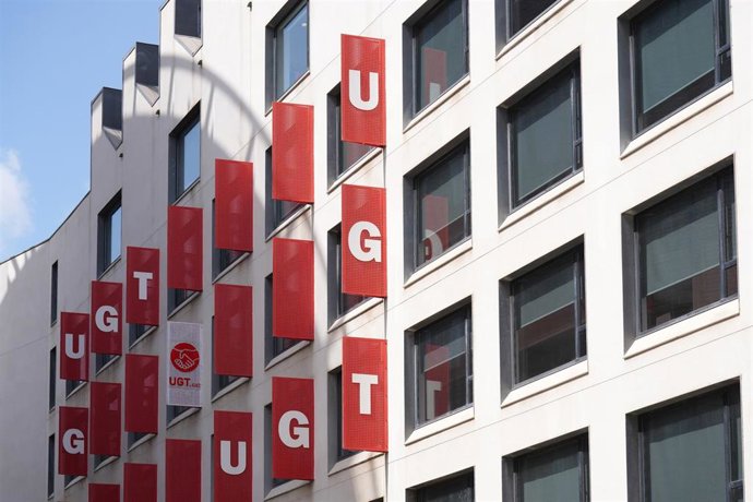 Archivo - Fachada de la sede de UGT Catalunya, a 29 de abril de 2026, en Barcelona, Cataluña (España).