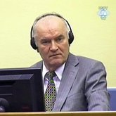 Foto: Bosnia/Serbia.- Líderes de la República Srpska rinden homenaje al criminal de guerra Ratko Mladic tras su muerte