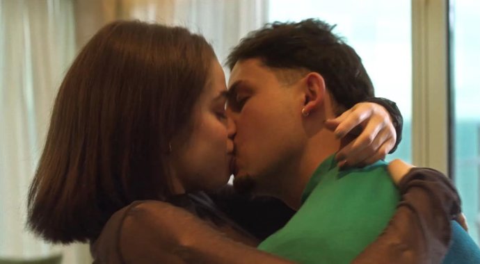 Cuatro encuentros con mucha química en el divertido tráiler de Citas: La película
