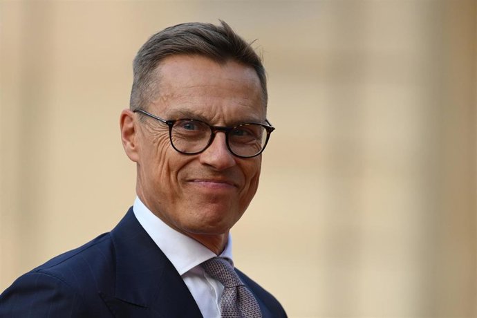 Archivo - El presidente de Finlandia, Alexander Stubb, durante un acto en París.