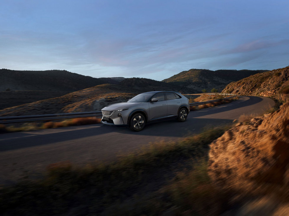 El nuevo Mazda CX-6e reinventa en Europa el lenguaje de 'diseño Kodo'
