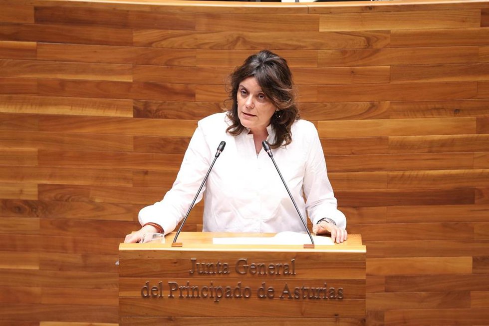 Archivo - La diputada del PP de Asturias Beatriz Polledo.