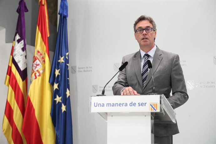 El portavoz del Govern, Antoni Costa, en la rueda de prensa posterior al Consell de Govern