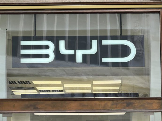 Archivo - BYD reduce un 20,5% su beneficio en el primer semestre, aunque dispara un 67,8% sus exportaciones 