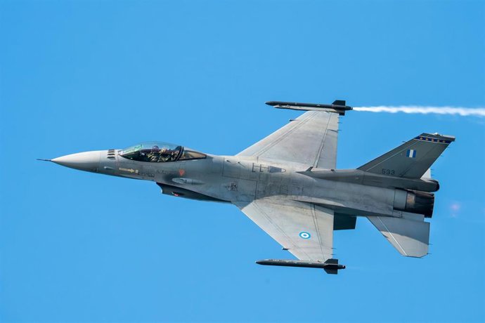 Archivo - Imagen de archivo de un F-16 de la Fuerza Aérea de Grecia. 