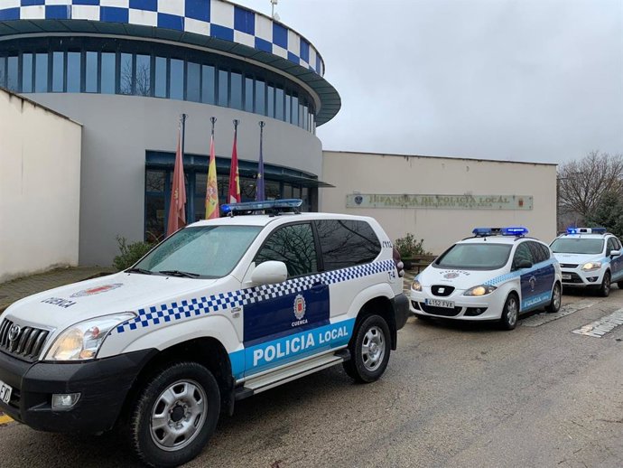 Vehículos de la Policía Local de Cuenca.