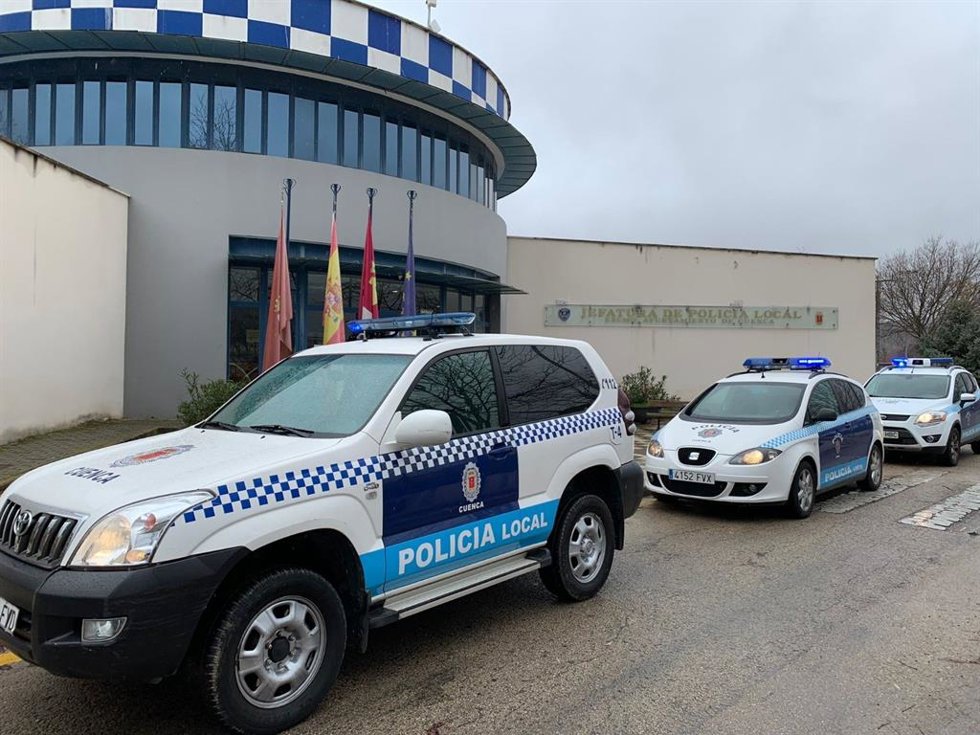 Vehículos de la Policía Local de Cuenca.