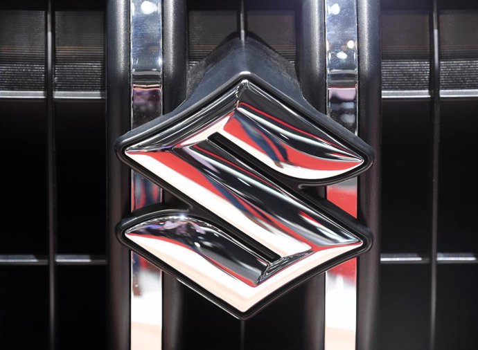Archivo - Todos los fabricantes japoneses reducen su producción en julio, salvo Suzuki y Mazda