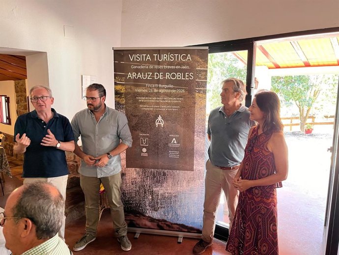 Visita a la finca Araúz de Robles.