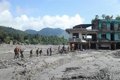 Nepal anuncia el rescate de uno de los tres españoles desaparecidos tras la fuerte riada