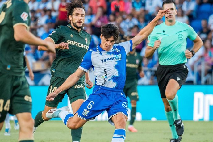 Juanjo Sánchez, en un partido con el CD Tenerife.