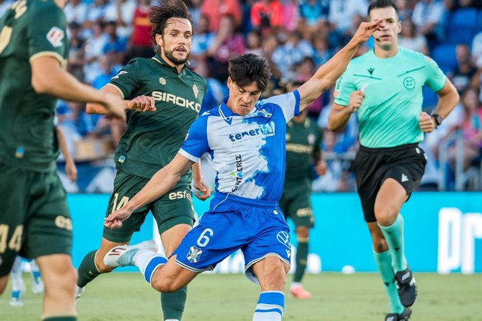 Juanjo Sánchez, en un partido con el CD Tenerife.