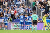 Zabiri da al Racing la primera y el Alavés supera al Villarreal