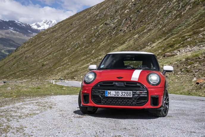 Mini 1965 Victory Edition